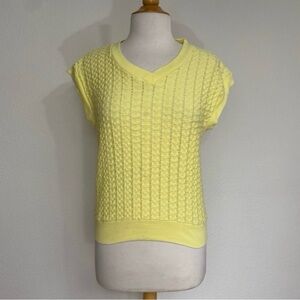Vintage Presentation Junior 90s Yellow Textured Sleeveless V Neck Sweater Size L